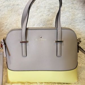 Authentic Kate Spade S1008 crossbody bag.